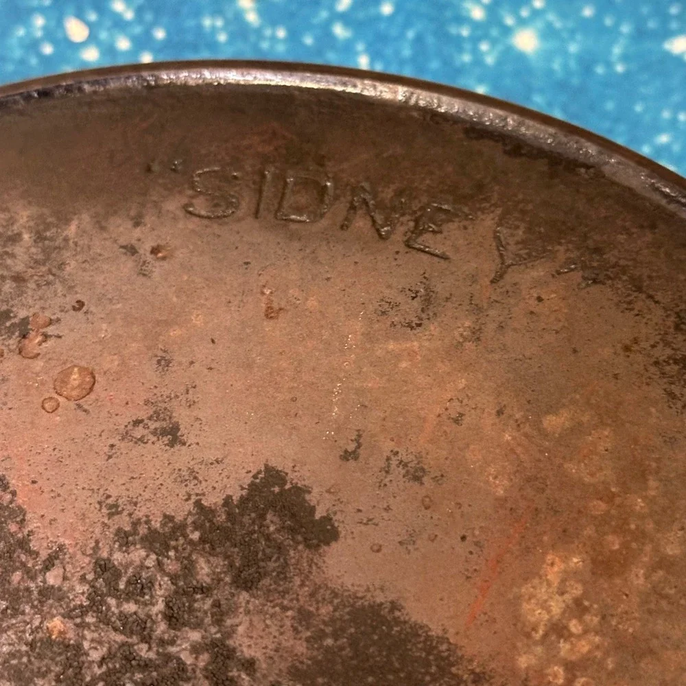 Sidney Hollow Ware Co. sidney hollow